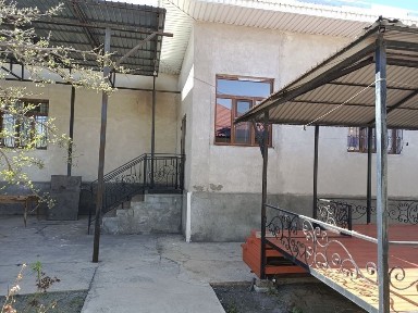 Продаётся дом в г. Кентау