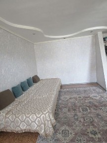 2 ком квартира суточно и по часам. Район Кристалл