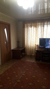 Продам Зх комнатную квартиру