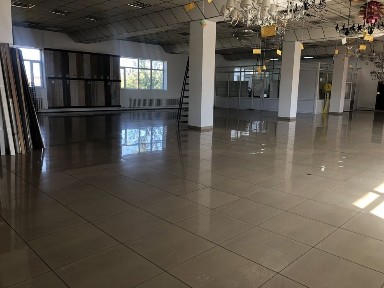 Аренда торгового зала 400 м2.