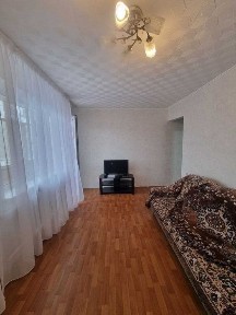 4 ком кв 80 кв м по ул Муканова, ост. Раха