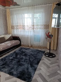 Сдаётся 1 - ком/е кв. На 9- Мик /р по су/но. Час 2 тыс мин 2час.