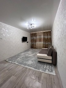 Двухкомнатная квартира посуточно в центре с Kaspi Red