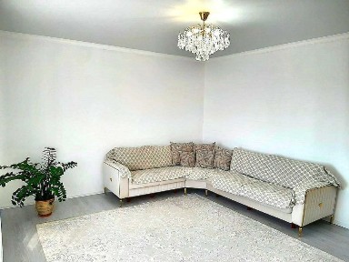 Продам отдельно стоящий 4-комнатный дом Кунгей ул. Сейткулова Срочно!