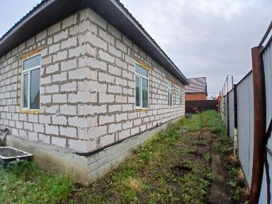 Продам дом. Находится в Садчиковке.