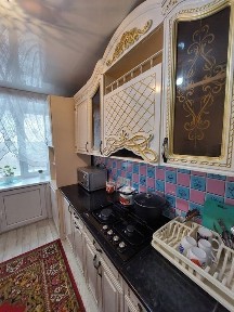 Продам 2 ух комн кв новой планиировки в центре ЦОН