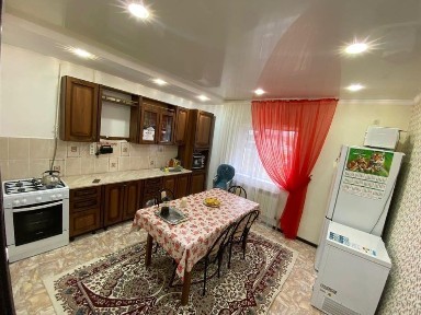 Срочно продается саманный дом, мансардный тёплый 13- микрорайон 37