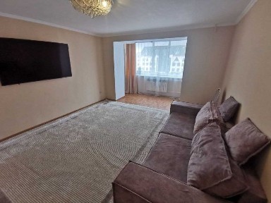4-х ком. кв. в самом центре Актобе 81 кв. м!