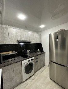 Сдается 1ком квартира почасам и посуточно Момышулы