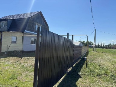 Продам обменяю дом в г Омск. поселок Магистральнный
