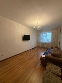 Продается трехкомнатная квартира на ЖД Вокзале по хорошей цене