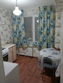 1 кам Авангард-3 дом 45 Часы