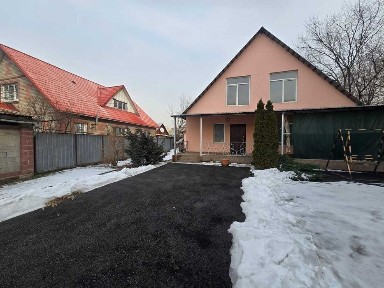 Продам 4 комнатный дом Тургут Озала-Абая