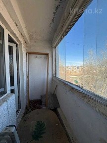 продается 2-х комнатная квартира Карбышева 21