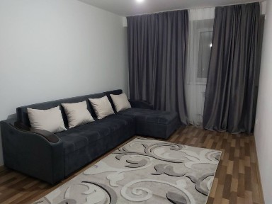 Продам 2-х к. кв в 10 микрорайоне