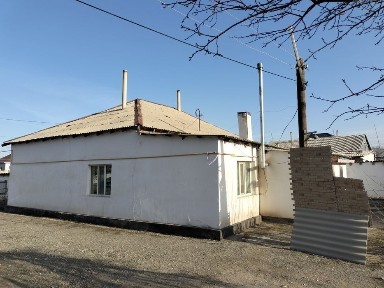 Үлкен жер үй сатылады