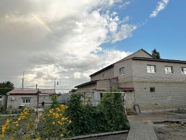 Продается уютный коттедж с плодородным садом и летней кухней!