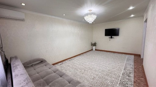 Срочно продам 2х комнатную квартиру.