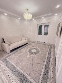 Продам квартиру в центре города Обл акимат