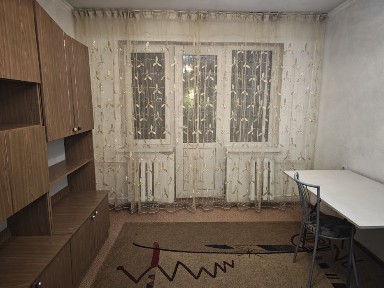 Продам квартиру однокомнатную станция метро Москва