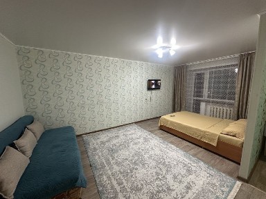 Сдам 1,5 посуточно и почасовой 1 час за 2000тг