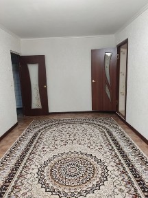 Продам трёхкомнатную квартиру
