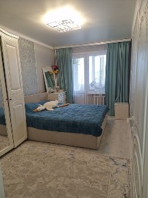 Срочно продам 4 комн квартиру