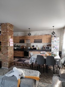 Продам дом в микрорайоне Карасу 4 комнаты 160 кв.