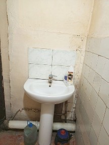 Сдам в ареду 40к обшага комуналку оплачиваем мы