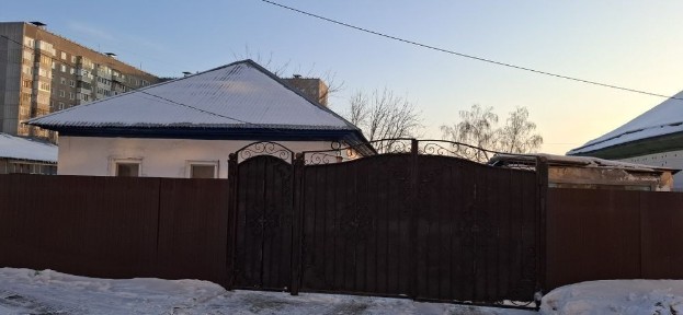 Продам или обменяю дом на квартиру или авто