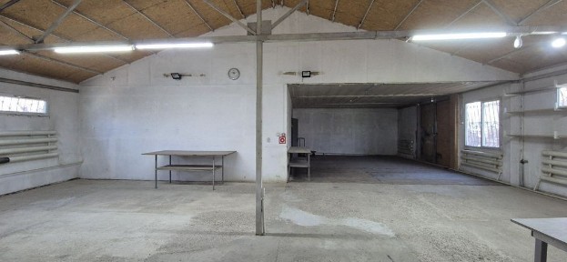 АРЕНДА 250кв, 550.000, с территорией, центральное отопление