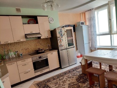 Продам полноценную 4 комнатную квартиру