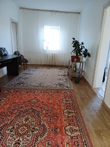 Продам дом с большим участком земли