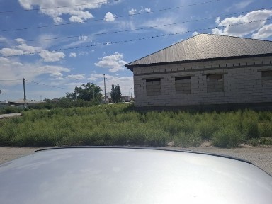 Жер уй сатылады.