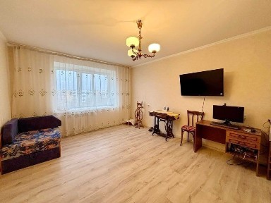 Продам 2х ком. ул. Аманжолова д. 45, Михайловка>