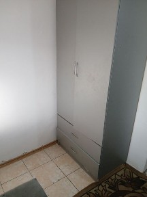 Продам 1 комнатную квартиру, удобное местоположение, теплая, все рядом