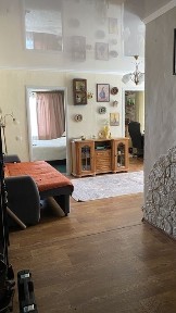 Продам 4-комн. Квартиру