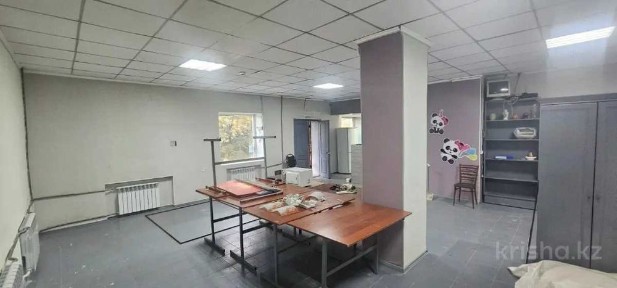Свободное назначение, офисы, магазины, склады 83 м² Независимости 1