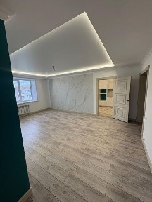 3 комнатная квартира Новостройка район Уюта 84 кв.