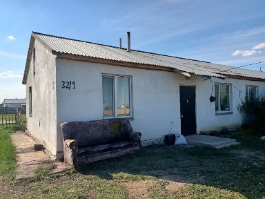 Продаю дом 3 комнатный не в залоге в Красном Яре