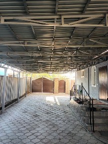 Дом кирпичный в 20 км от Алматы, с Абай