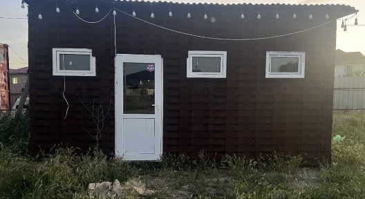 Продам киоск утепленный размер 3 метра ширина 5.5 метров длинна