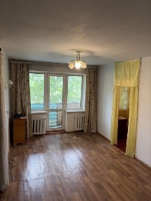 Продам 2-х комнатную квартиру Абая 8, КЖБИ
