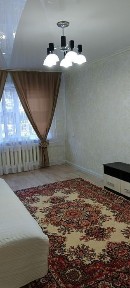 Продается двухкомнатная квартира в районе вокзала.