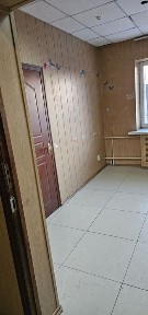 Сдам в аренду торговую площадь; кабинет