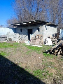 Времянка сатылады екі бөлмелі су свет бар газ келіп тұр көкқайнарда