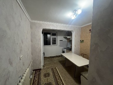 2 бөлмелі пәтер ұзақ мерзімге жалға беріледі
