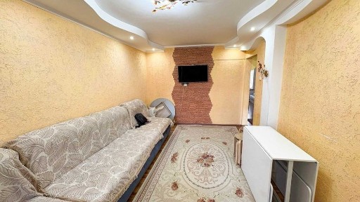 Продам 3 комнатную квартиру в мкр Самал Айман ИмпериЯ