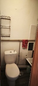 Сдается квартира. Душ туалет горячая холодная вода.