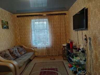 Продаётся хороший отдельностоящий дом.